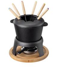 Navaris Cheese Fondue Set for 6 People Cast Iron For Cheese, Chocolate or Meat 