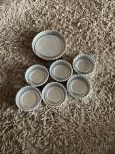 Six 9cm Loose Bottom Fluted