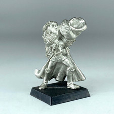 Maiden Guard Musician - High