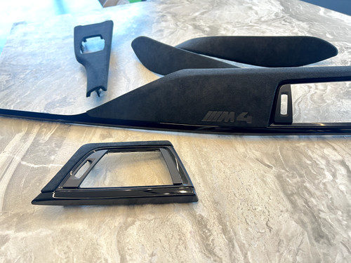 Bmw f82 alcantara interior - m4,