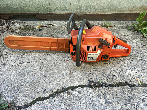 Husqvarna chainsaw 18 - 18, inch