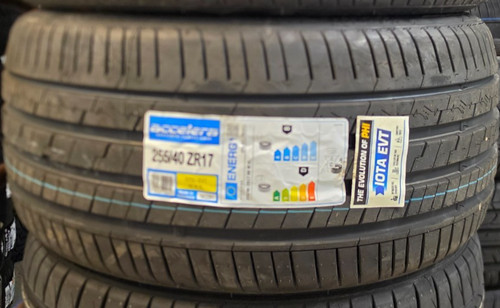 New accelera phi sport - accelera,