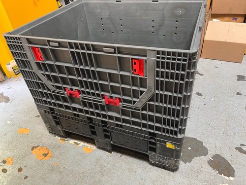 Used collapsible plastic - collapsible,