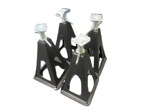 Caravan stabilizing jack - caravan,