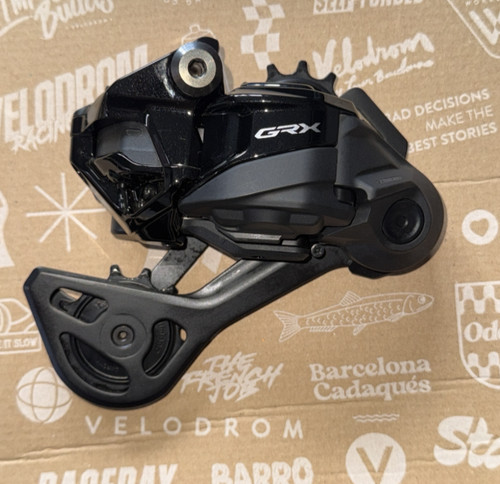 New shimano grx rx827 di2 - new, rd-rx827