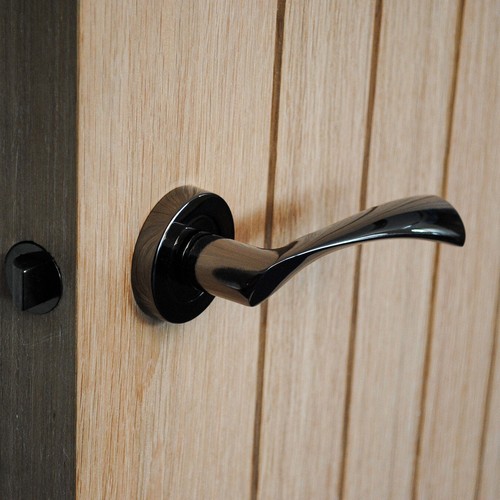 Onyx twirl lever rose - onyx,