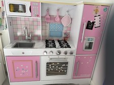 KIDKRAFT WOODEN PLAY KITCHEN
