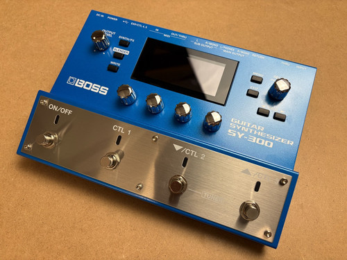 Boss 300 guitar synthesizer - boss,