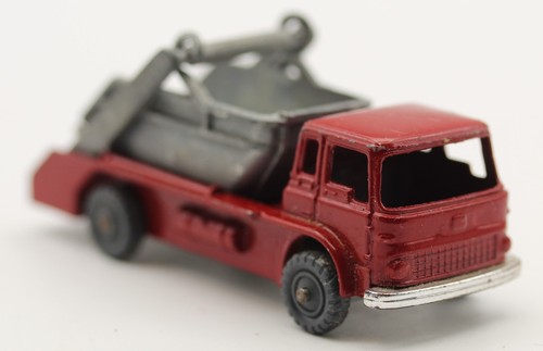 Husky bedford ton dump - husky, 7