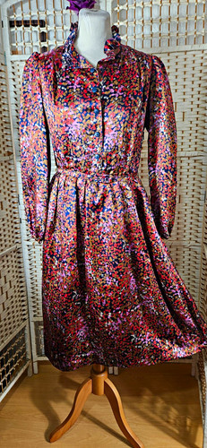 Rare 80s vintage silky floral - rare,