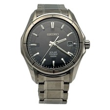 Seiko Solar Titanium 100M Black Dial Mens Watch V157 Running Needs Service Japan