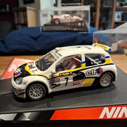 Slot car - slot,