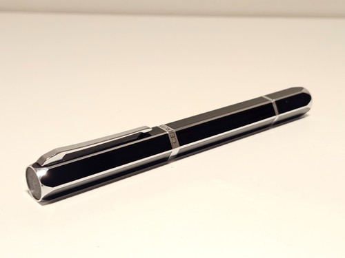 Retro black lacquer metal - retro,