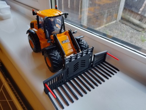 16ft folding buckrake 32 - folding,