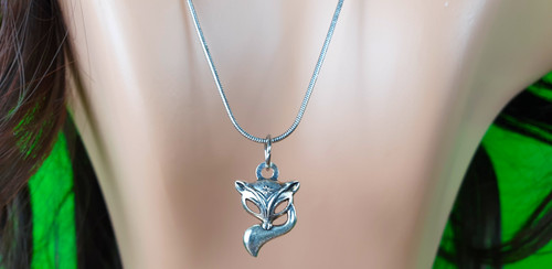 Hotwife vixen symbol fox head - vixen,