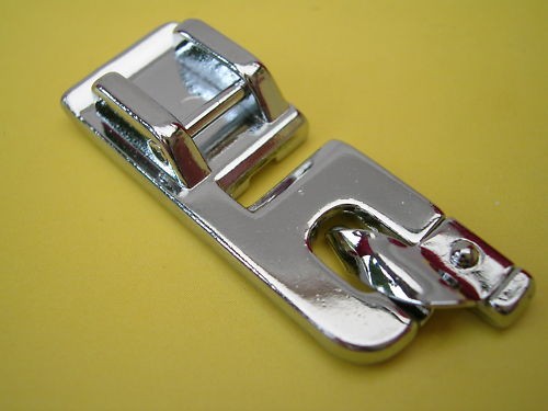 Sewing machine clip rolled - machine,