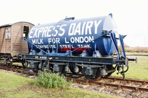 Photo wheeled milk - photo,