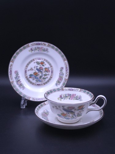 Wedgwood kutani crane - wedgwood,