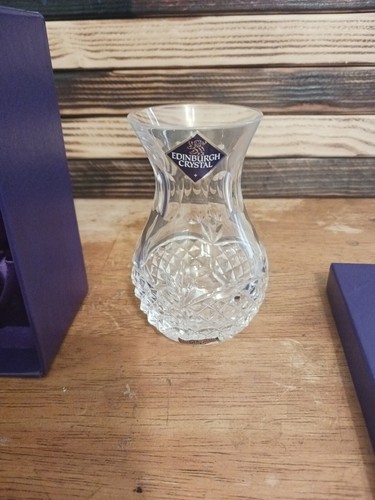 Edinburgh crystal vase - crystal,