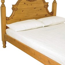 Kingsize Bed, Corovin Water