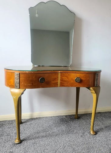 Antique vintage kidney shaped - antique/vintage,