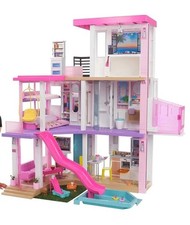 Barbie Dreamhouse Pool Party