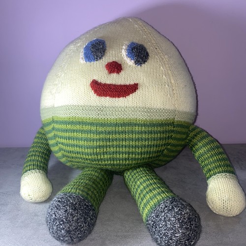Vintage humpty dumpty knitted - humpty,