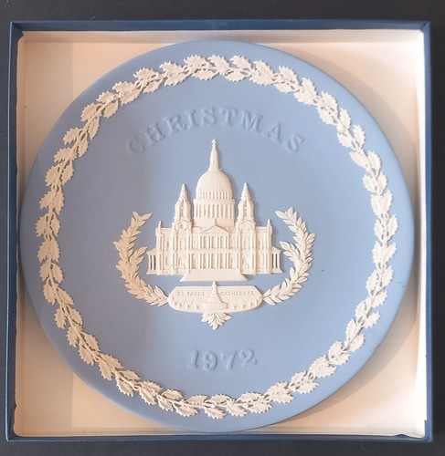 Wedgwood jasper ware christmas - jasper,