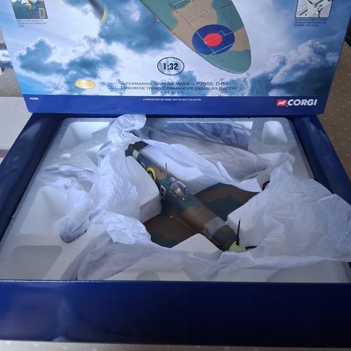 Corgi aa33903 spitfire - corgi, 1:32