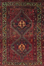 Red/ Green Traditional Style