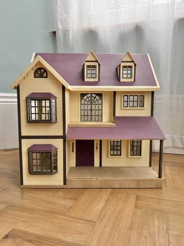Sylvanian families oakwood - sylvanian,