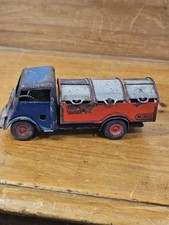 Tri-ang Minic clockwork dust