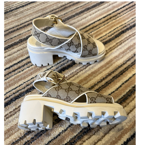 Gucci beige white strappy - white,