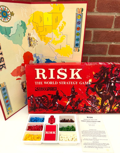Risk classic world - classic, strategy