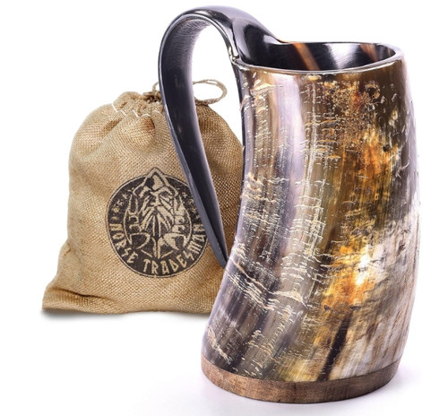 Premium viking drinking horn - premium,