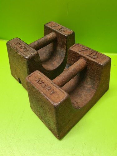 Pair vintage avery 7lb - pair,