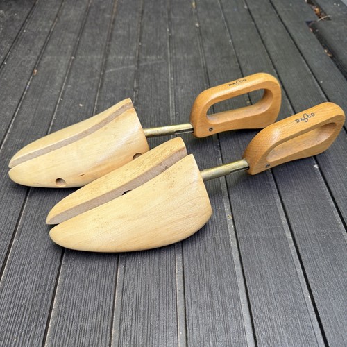 Mens dasco wooden shoe trees - wooden,