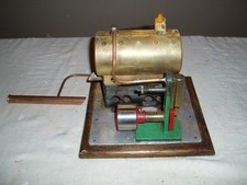 VINTAGE MODEL STEAM ENGINE