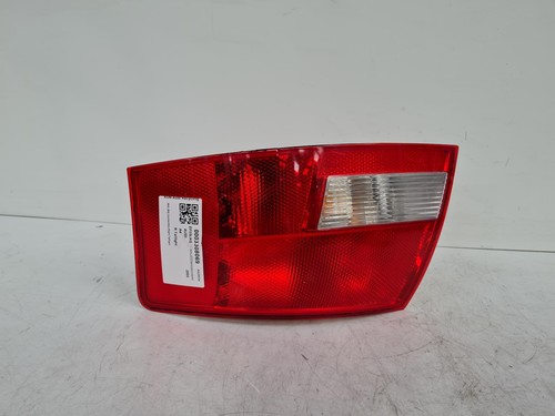 Audi mk2 2005 right tail - a4,