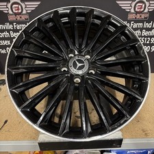 1 x Genuine Mercedes-Benz W177