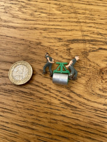 Subbuteo table cricket set - cricket,