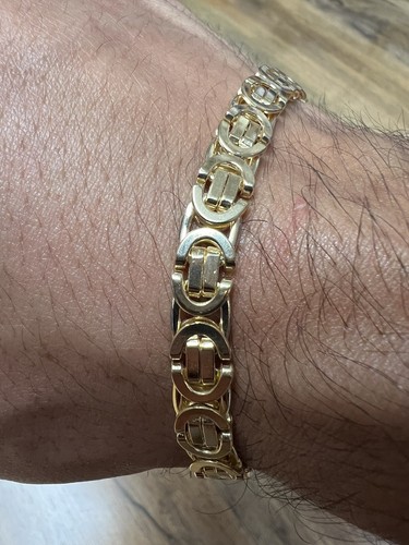 Solid 9ct yellow gold - 9ct,