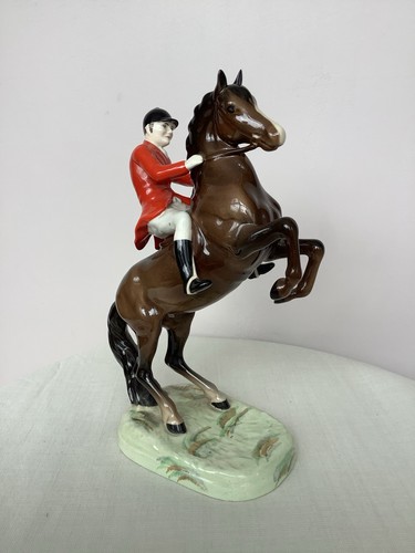 Beswick rare rearing horse - rare,