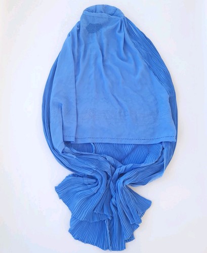 Vtg light blue afghan - blue,