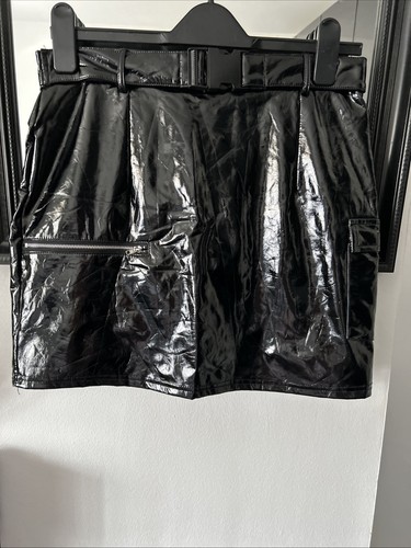 Short black pvc skirt - short,