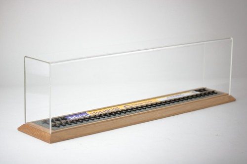 Gauge train display case - display,