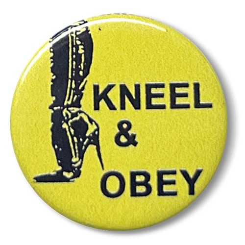 Kneel obey pin badge 25mm - obey,
