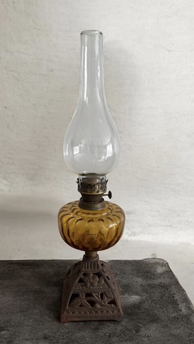Vintage oil lamp - lamp, chimney