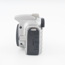 Canon EOS Digital Rebel 300D 6.3 MP DSLR Camera Body Silver