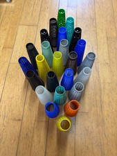 25 7” tal  plastic yarn